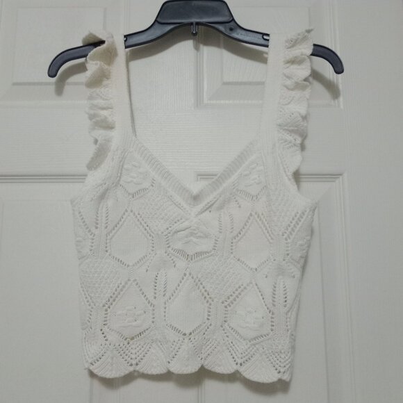 Chelsea & Violet White Knit Ruffle Strap Tank Top Small Boho Cottagecore Feminin - Picture 2 of 7